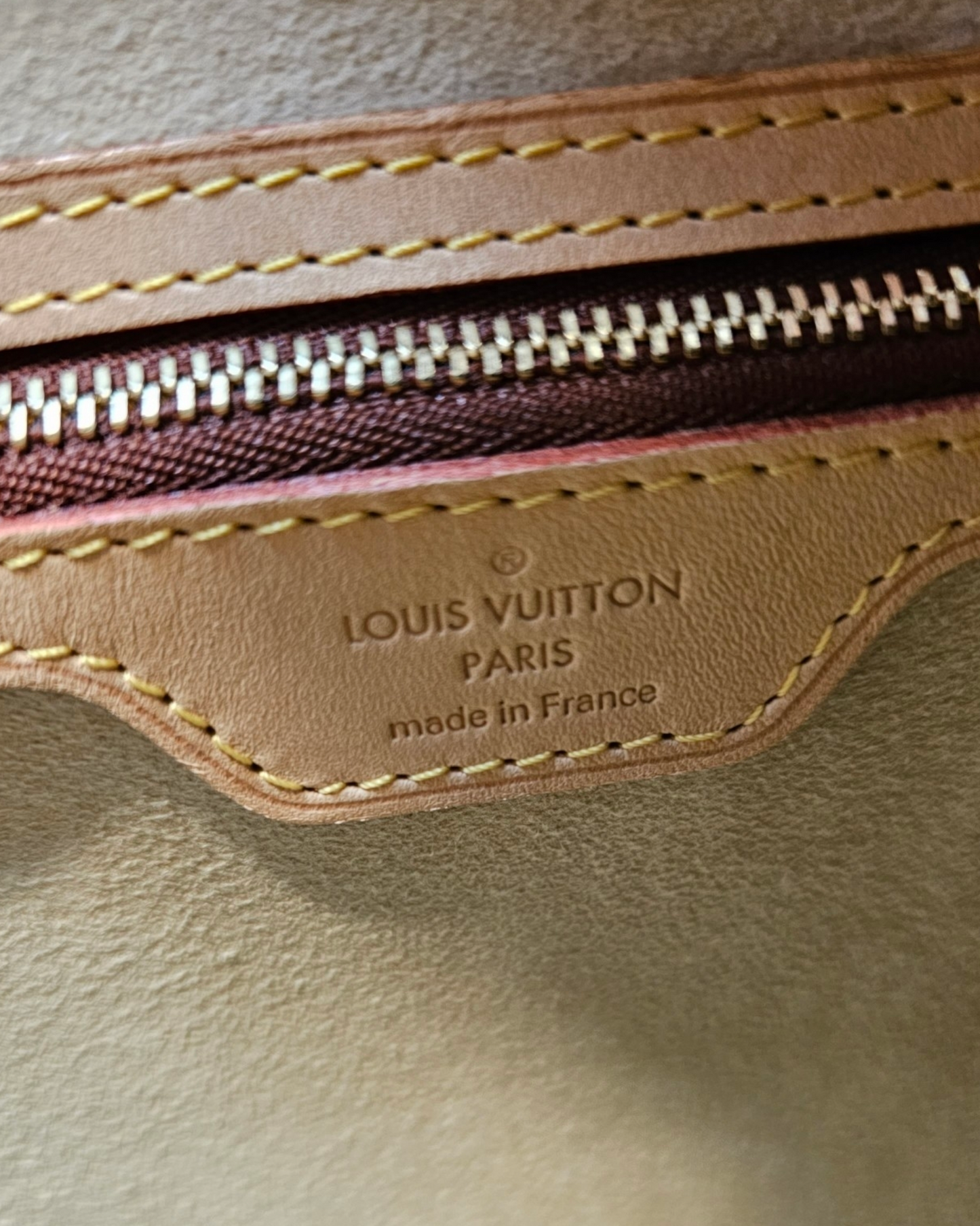 Louis Vuitton Looping GM Monogram