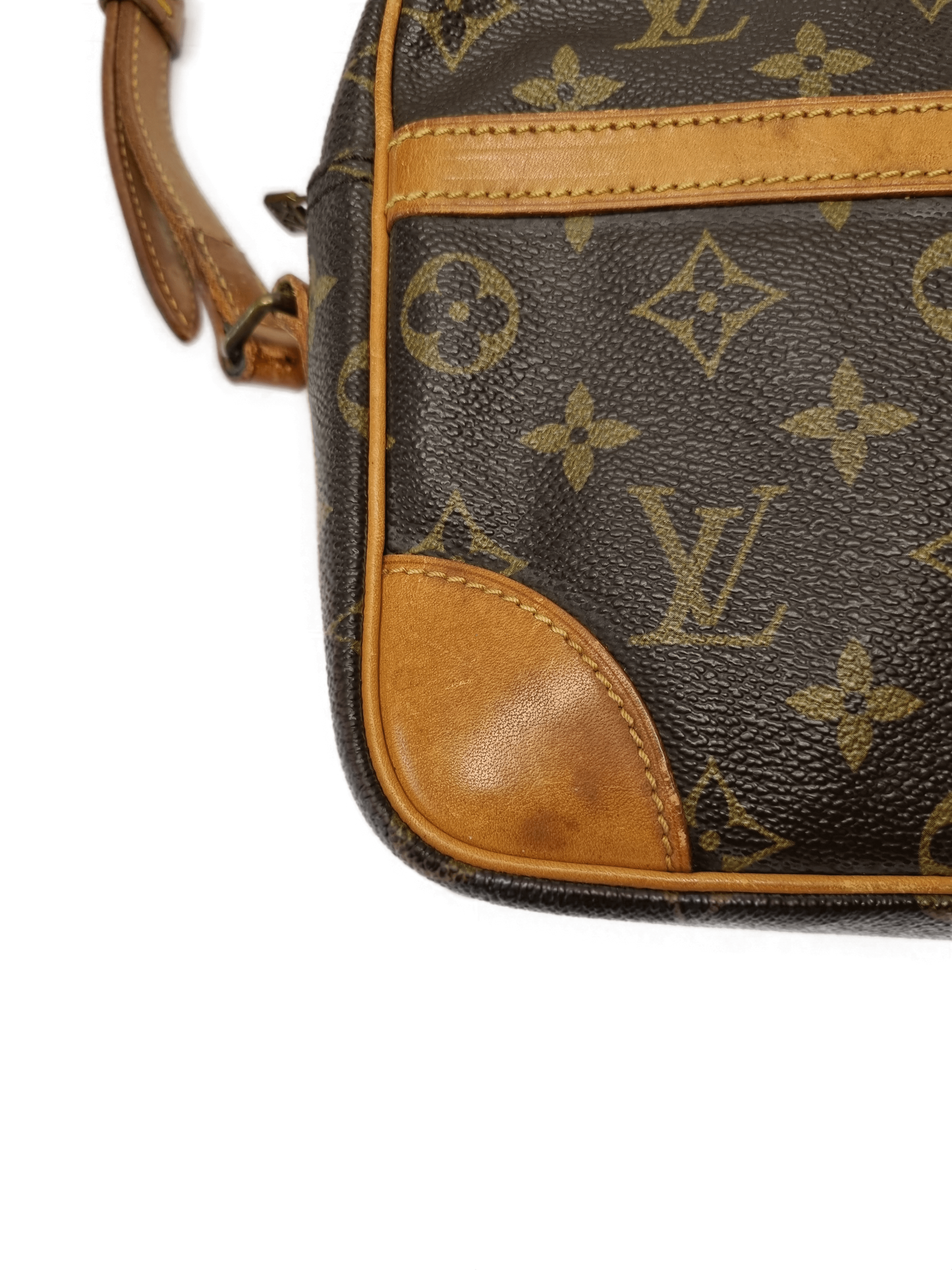 Louis Vuitton Trocadero 27 Monogram – Kawaii Vintage Copenhagen